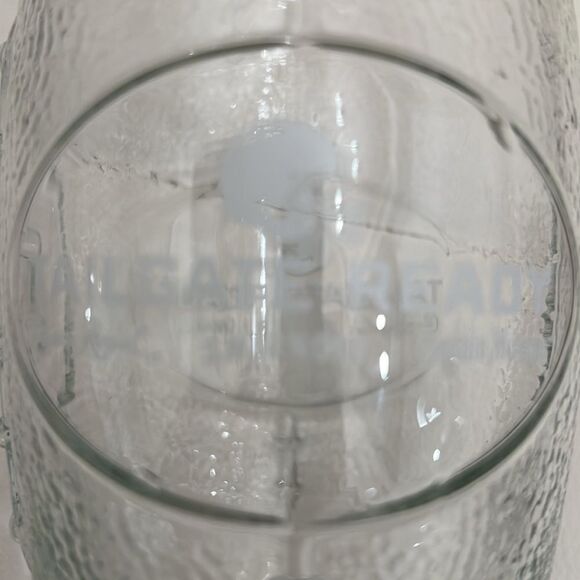 Tailgate Ready 24 Oz Glass 6 1/2 In Tall 2 1/2 In Round
Crown Smirnoff Captain - Picture 8 of 8